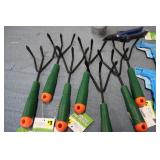 Plastic grip cultivators, bypass pr...