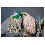 22 pairs of gardening gloves...