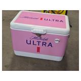 Chest Cooler / Michelob Ultra logo