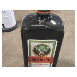 Display Bottle / Jagermeister logo