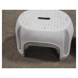 Lot of (6) Plastic Step Stools 1-step
