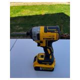 DEWALT DCF887 XR 20V MAX Cordless Impact Driver - 5Ah Battery, Bit Set & Nail Kit