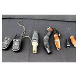 Motorola Talkabout 250 Two-Way Radios (untested) & Goose Calls - Hunting Gear