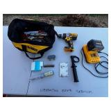 DeWALT DCD996 20V MAX XR Hammer Drill/Driver Kit - Batterie, Fast Charger & Accessories