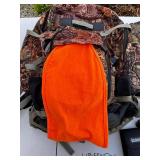 Bushnell Sport 850 Camouflage Rangefinder & Assorted Hunting Gear
