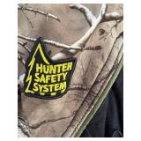 Hunter Safety System Tree Stand Harness - L/XL with Tether Strap & Primary/Secondary Straps