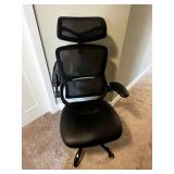 XXISHE Ergonomic Mesh-Back Office Chair with Integrated Headrest - arm needs to be adjusted and pulled down