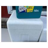Coleman Dual Fuel CampStove 424 & Igloo Polar Six Cooler (Lot of 2)