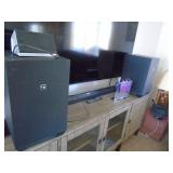 Nokamchi Sound bar with speakers and remote. As shown. CASH ON SITE ONLY. PICKUP IS MONDAY MAY 11TH FROM 11 AM TO 4 PM. REGARDLESS WHAT THE SCHEDULE STATES.