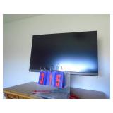 24 inch Predator Acer monitor. As shown.CASH ON SITE ONLY. PICKUP IS MONDAY MAY 11TH FROM 11 AM TO 4 PM. REGARDLESS WHAT THE SCHEDULE STATES.