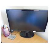 24 inch monitor Samsung. As shown. CASH ON SITE ONLY. PICKUP IS MONDAY MAY 11TH FROM 11 AM TO 4 PM. REGARDLESS WHAT THE SCHEDULE STATES.