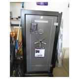 Winchester brand new safe without combo or keys. Appears to be a 26 gun. As is. CASH ON SITE ONLY. PICKUP IS MONDAY MAY 11TH FROM 11 AM TO 4 PM. REGARDLESS WHAT THE SCHEDULE STATES.