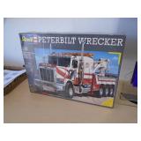 Peterbuilt Wrecker by Revel diecast model. Condition unknown. As shown. CASH ON SITE ONLY. PICKUP IS MONDAY MAY 11TH FROM 11 AM TO 4 PM. REGARDLESS WHAT THE SCHEDULE STATES.