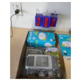 Flat with electronics. As shown. CASH ON SITE ONLY. PICKUP IS MONDAY MAY 11TH FROM 11 AM TO 4 PM. REGARDLESS WHAT THE SCHEDULE STATES.