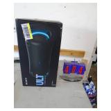 Sony ult power sound speaker. New in the box. As shown. CASH ON SITE ONLY. PICKUP IS MONDAY MAY 11TH FROM 11 AM TO 4 PM. REGARDLESS WHAT THE SCHEDULE STATES.