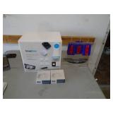 Simply safe alarm system. As shown. Appears new. CASH ON SITE ONLY. PICKUP IS MONDAY MAY 11TH FROM 11 AM TO 4 PM. REGARDLESS WHAT THE SCHEDULE STATES.