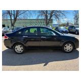 2011 FORD FOCUS SEL *No Accidents Reported* (NO RESERVE)