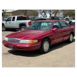 1995 LINCOLN CONTINENTAL *92k Miles | No Accidents Reported* (NO RESERVE)