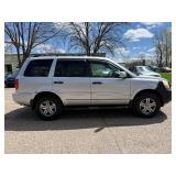 2004 HONDA PILOT EX *No Accidents Reported | 2 Owner | All Wheel Drive | 102k Miles* (NO RESERVE)