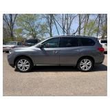 2018 NISSAN PATHFINDER SL *4x4 | No Accidents Reported* (NO RESERVE)