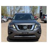 2018 NISSAN PATHFINDER SL *4x4 | No Accidents Reported* (NO RESERVE)