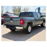 2009 CHEVROLET SILVERADO 1500 LT *4x4 | No Accidents Reported* (NO RESERVE)