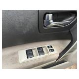 2010 NISSAN ROGUE S *All Wheel Drive| No Accidents Reported* (NO RESERVE)