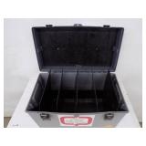 Plano Muskie Box with Dividers 11"d x 20"w x 13"t