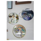 Collectibles Lot Crystal Delight 24K gold-plated tea-light candle holders, stained glass window suncatchers, inspirational decor, free standing photo frame and more