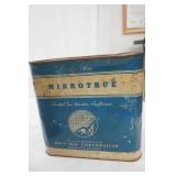 Vintage Oil Cans & Budweiser Collectible Beer Bottle