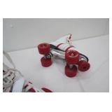 Vintage Hang Ten Roller Skates. Very good condition. Women