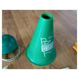UND Lot - New Bam Bams, "Megaphone" Etc