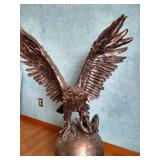 Huge Eagle Statue - AWESOME!