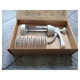 Pampered Chef Cookie Press - New!