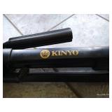 Nice Kinyo Tripod