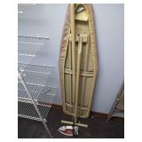 Black & Decker Iron Plus Ironing Board