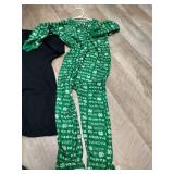 Fighting Sioux XL T-Shirt & 5T UND Footie PJs
