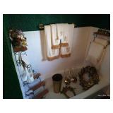 Large Bathroom Decor Lot