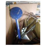 Miscellaneous Kitchen Tools Lot