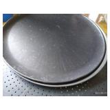 Pizza Pans & Pampered Chef Mixing Bowl Lids