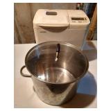 Large Stock Pot & Breadmaker