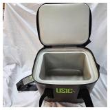 USIC Cooler, As New, 12-15QT?