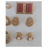 Vintage Gold Tone Pearl and Filigree Jewelry Set - Monogram M Drops