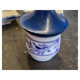 SMall Japanese Porcelain Sake Set and Decorative Ceramics