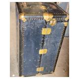Horn Luggage Wardrobe Trunk with Drawers and Hangers