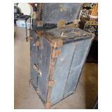 Indestructo Trunk Company Wardrobe Trunk