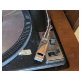 General Electric Stereo Console with Turntable and Speakers - Powers on but doesn