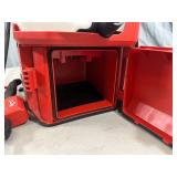 Milwaukee M18 18-Volt 4 Gal. Lithium-Ion Cordless Switch Tank Backpack Lawn Sprayer