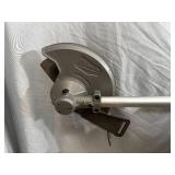 Milwaukee FUEL Quick-Lok Power Head and Lawn Edger Attatchment