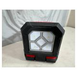 Milwaukee Rover M18 18-Volt Lithium ion LED Floodlight